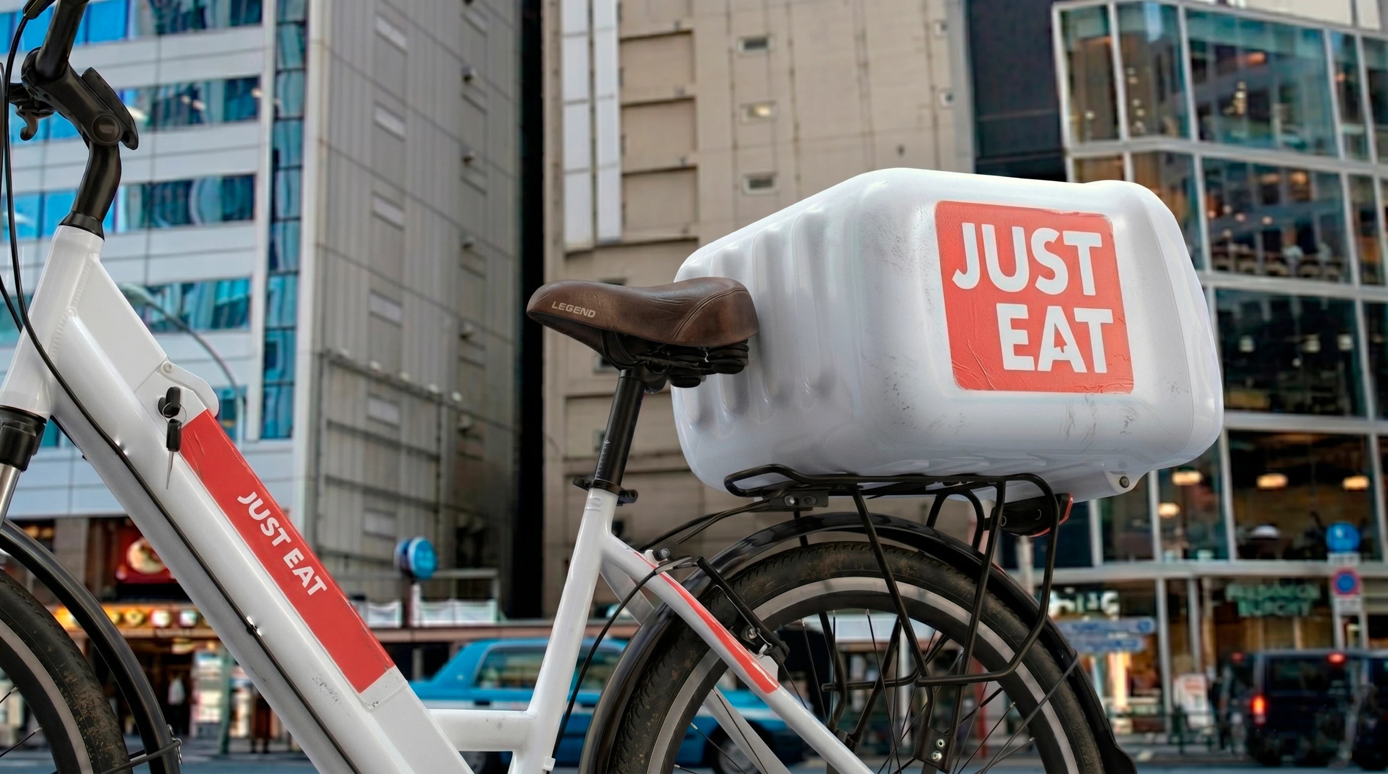 Legend folding eBike for fleet delivery